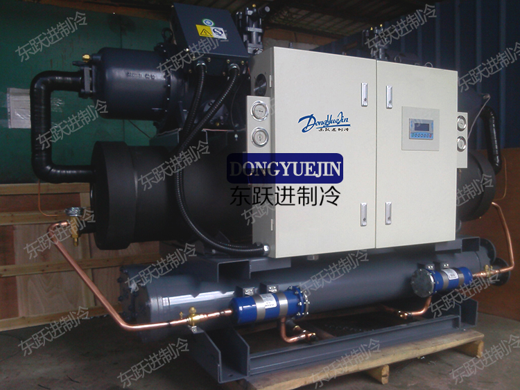 工業冷水機設備 工業冷水機設備