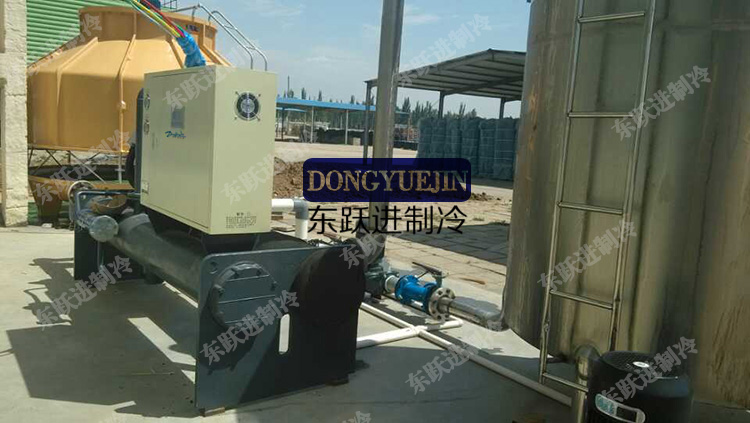 冷水機(jī)要多少錢(qián) 冷水機(jī)要多少錢(qián)