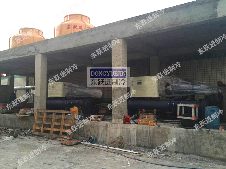 冷水機(jī) 冷水機(jī)